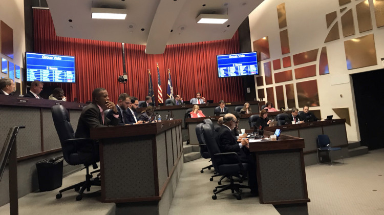 Indianapolis Council Re-Elects Democratic Leadership, Cuts Free Parking Hours