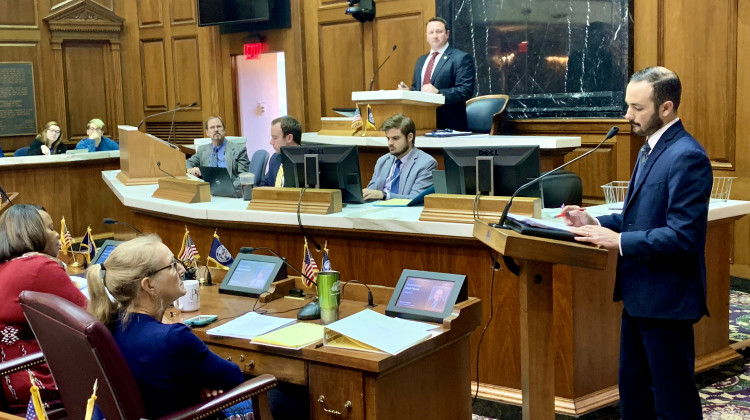 Testimony during the House Public Health Committee's debate of legislation to raise the legal smoking and vaping age to 21.  - Brandon Smith/IPB News