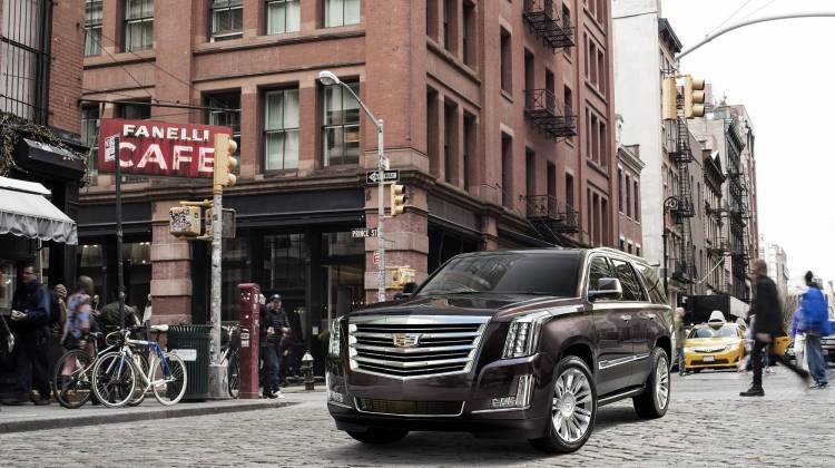 Cadillac Escalade Flashed Bling From Grille To Fins