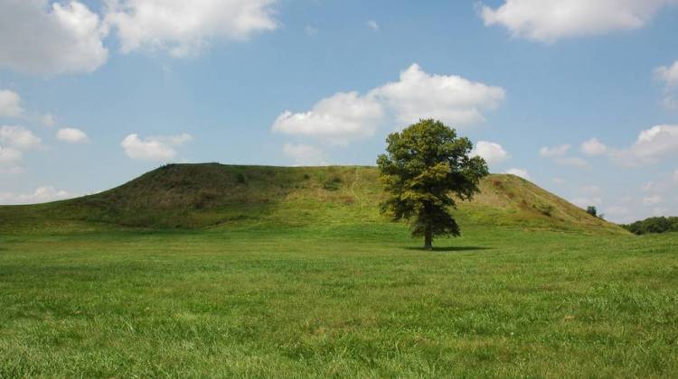 Cahokia Mounds State Historic Site in Collinsville, IL. A thriving American Indian city that rose to prominence after 900 A.D. due to successful maize farming, it may have collapsed in part due to a changing climate.
