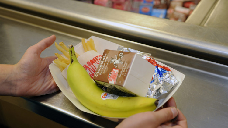 Nonprofit Teams Up With Indiana School Districts To Tackle Food Waste
