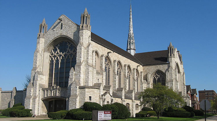 The Cathedral of Holy Angels in Gary. - Nyttend/public domain