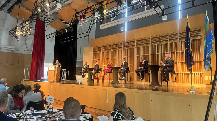 Gubernatorial candidates discuss economic platforms, issues during a forum on Friday