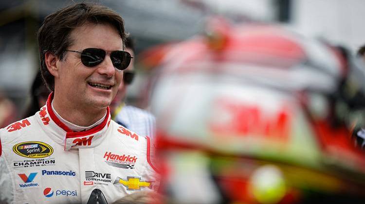 Jeff Gordon, shown here before the start of last year's race, will fill in this weekend for Dale Earnhardt Jr. - IMS photo/Shawn Gritzmacher