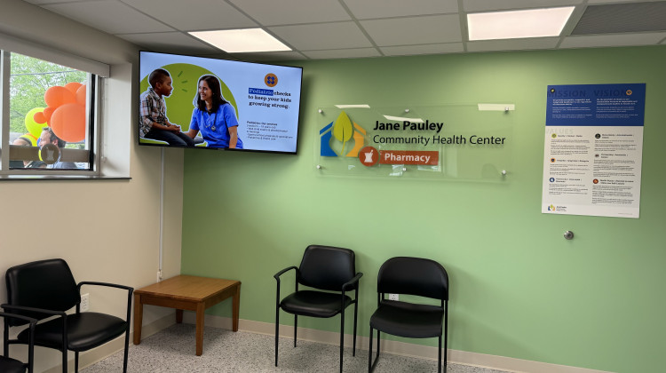 New east side pharmacy aims to accept all Medicaid plans and slash drug prices