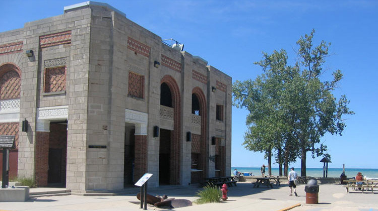 Developer Chuck Williams was awarded a potentially lucrative privatization deal by the state to rehab and build out the historic pavilion along Lake Michigan.