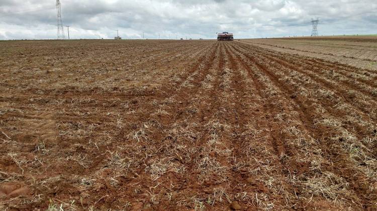 Soil Moisture Concerns Farmers Preparing To Plant Crops