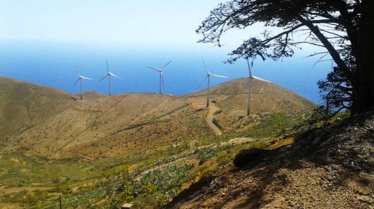 Tiny Spanish Island Nears Its Goal: 100 Percent Renewable Energy