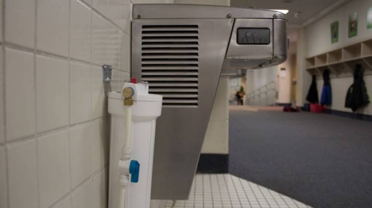 After a lead scare in October 2015, Eastern Howard Elementary School installed water filters on all their drinking water sources. - Nick Janzen/IPBS