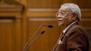 Statehouse Services Set For Longtime State Rep. Crawford