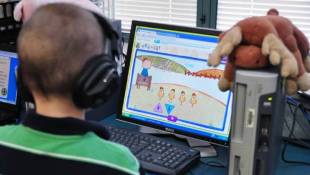 Avon Students Celebrate 100th Day Of School With New Technology, WFYI And Peg+Cat