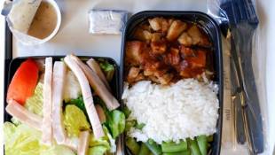 Flying This Holiday? Here Are A Few Tips To Survive Airline Food