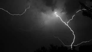 Storms Leave Thousands In Indiana Without Power
