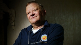 Tom Clancy, Master Of Military Techno-Thrillers, Dies