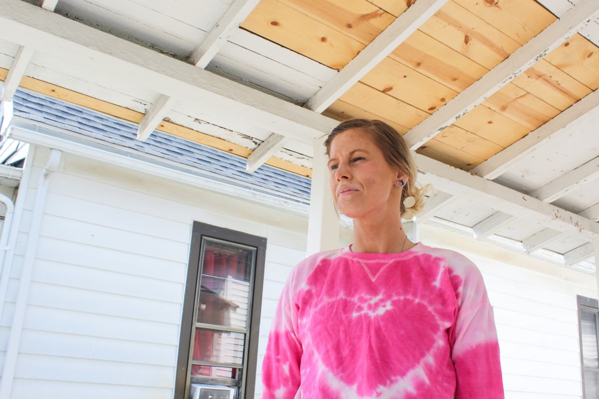 Jessica Ravellette, a former patient of NeuroPsychiatric Hospitals' location in Greenwood, Indiana, last year. Ravellette, who now lives in Vincennes, in southwestern Indiana, says she has still not recovered from what she experienced inside.