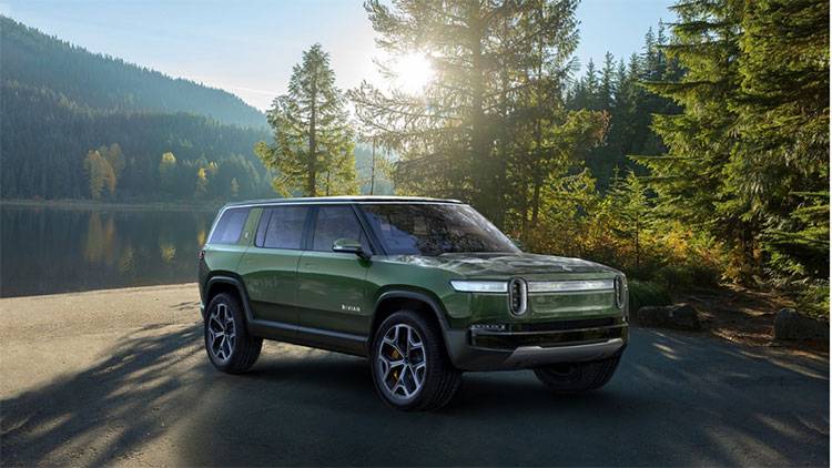 Rivian R1S