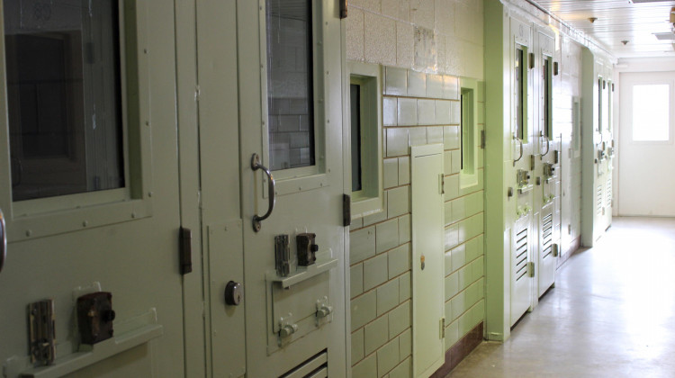 Prisoners With Mental Illness Still Waiting For Treatment