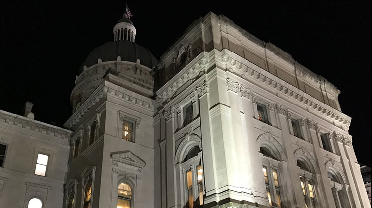 Police: 4 teens caught after Indiana Statehouse vandalized