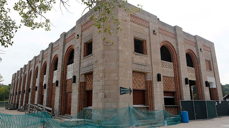 Work Resumes On Private Indiana Dunes Park Pavilion Project