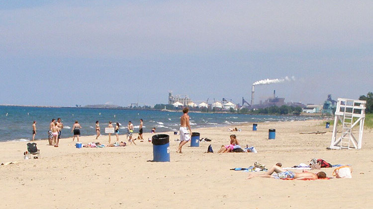 Visitors to Indiana Dune National Park enjoy West Beach along Lake Michigan. The U.S. Environmental Protection Agency has announced a $2 million grant program to clean up the shorelines and waters of the Great Lakes. - Chris Light/CC-BY-SA-3.0