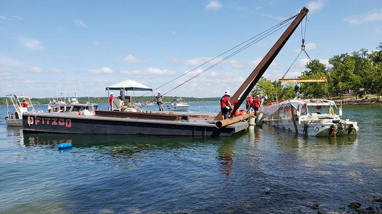 The Coast Guard oversees the removal of Stretch Duck 7 from Table Rock Lake in Branson, Missouri, July 23, 2018. - U.S. Coast Guard/Petty Officer 3rd Class Lora Ratliff