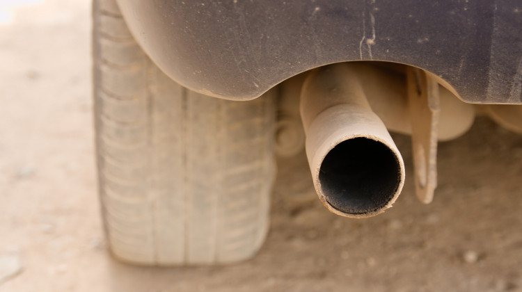 Ethanol advocates: EPA didn't consider other fuels to cut tailpipe emissions in cars