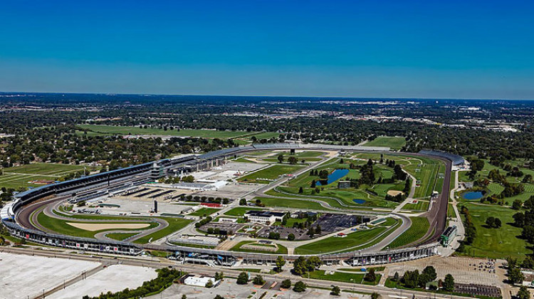 Indiana Historical Society Brings Auto Exhibit To Speedway