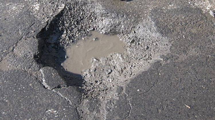 Crews have busy week filling thousands of potholes