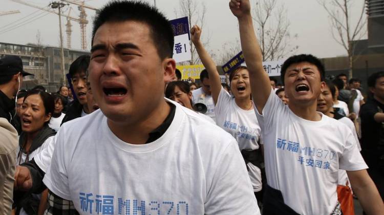 Bad Weather Suspends Search For Flight 370 In Indian Ocean  