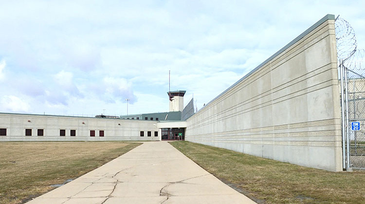 The Miami Correctional Facility faced staffing shortages after several prison workers were stricken with COVID-19. - FILE PHOTO: Barbara Brosher/WFIU-WTIU