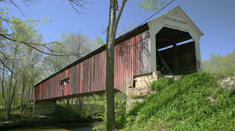 Cox Ford covered bridge in Turkey Run State Park.  - Daniel Schwen,CC-BY-SA-4.0