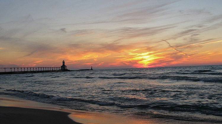 The Washington Park Lighthouse in Michigan City. - hakkun/CC-BY-SA-3.0