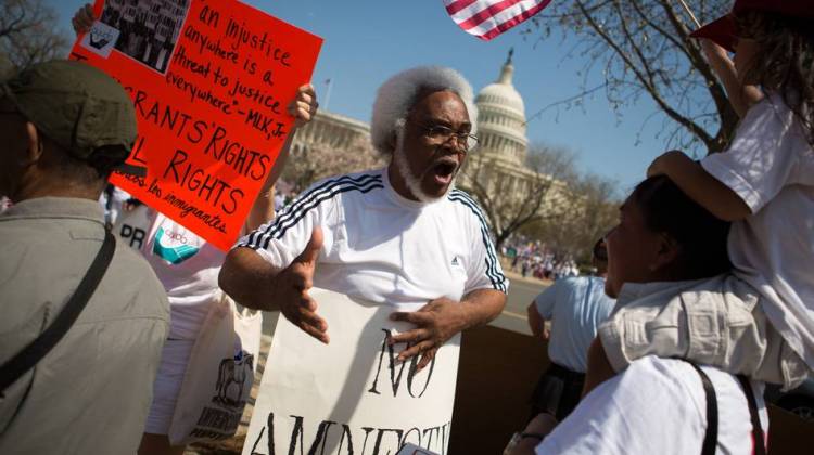 Americans Think Illegal Immigrants Should Stay -- And Leave