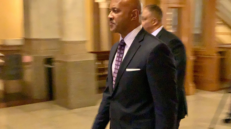 Attorney General Curtis Hill walks into his disciplinary hearing.  - Brandon Smith/IPB News