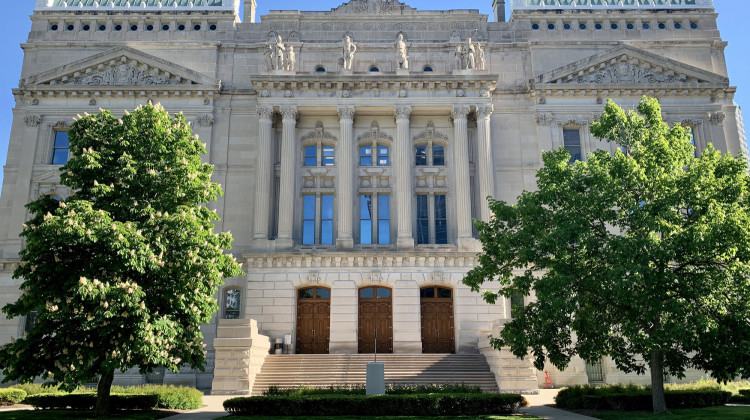 Judge declines to temporarily halt Indiana abortion ban before hearing next week in lawsuit