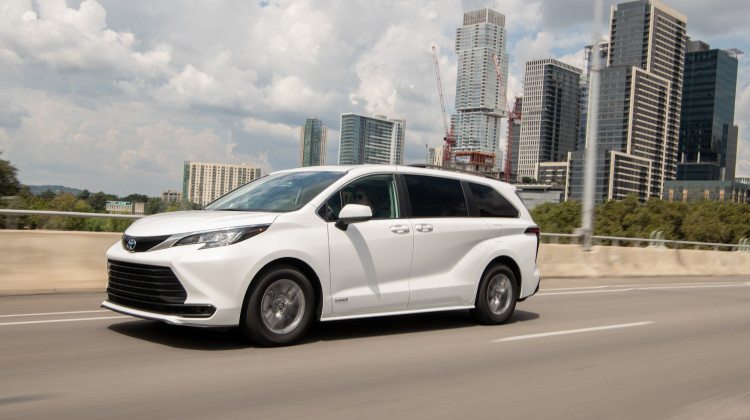 2021 Toyota Sienna Is An Efficient Indiana-Built Bullet Train