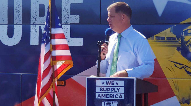 U.S. Secretary of Commerce Marty Walsh speaks at United Steelworkers' "We Supply America" bus tour.  - Samantha Horton/IPB News