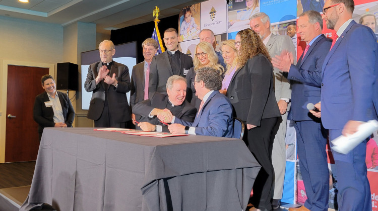The Dean and Barbara White Family Foundation says it's giving $150 million over the next 10 years to the Big Shoulders Fund. - Michael Gallenberger / Lakeshore Public Media