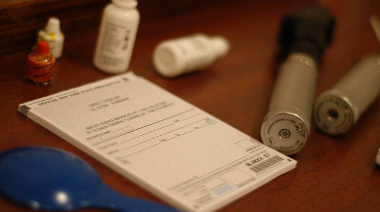Fourteen states currently require both physicians and pharmacists to check someoneâ€™s drug history, but Indiana isnâ€™t one of them. - calvinnivlac/Flickr