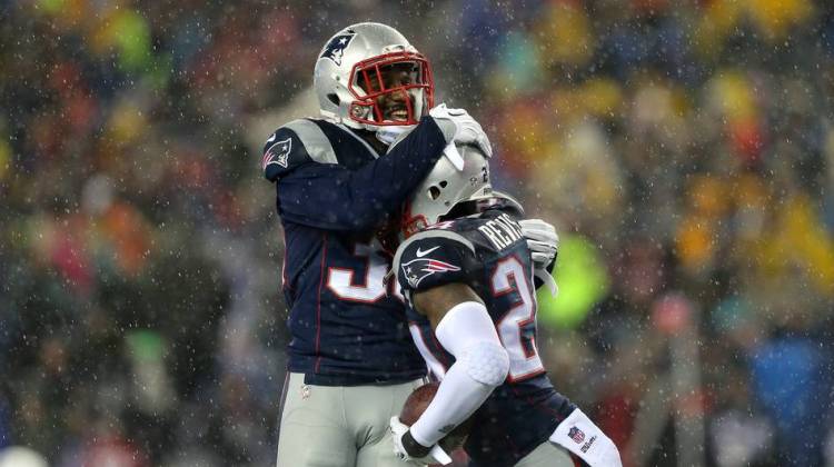 New England Beats Indianapolis 45-7 In AFC Championship