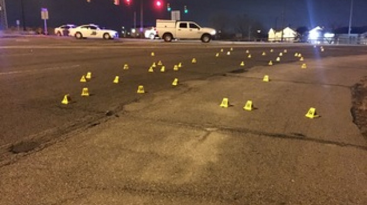  2 teens in separate cars shot, wounded on interstate ramp