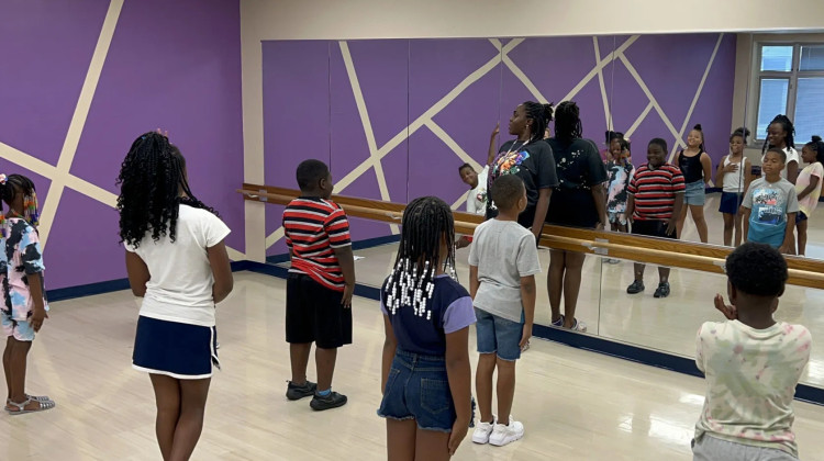 Third graders stand in a dance class at Winding Ridge Elementary in the Metropolitan School District of Lawrence Township on Aug. 24, 2023. The district is expanding its partnership with Communities in Schools, a nonprofit that helps bring tutoring, clothing assistance, and other resources to students and their families. - Amelia Pak-Harvey / Chalkbeat