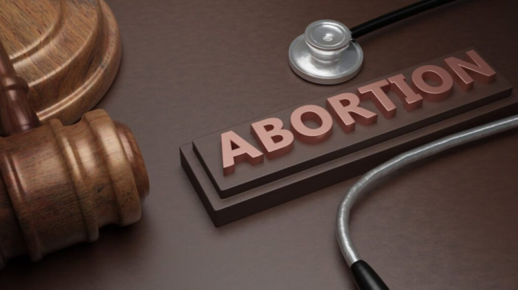 Appeals court upholds Indiana abortion ban