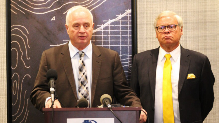 Senators Niemeyer and Alting introduce SB 304 at a press conference in January. - Ben Thorp/WBAA