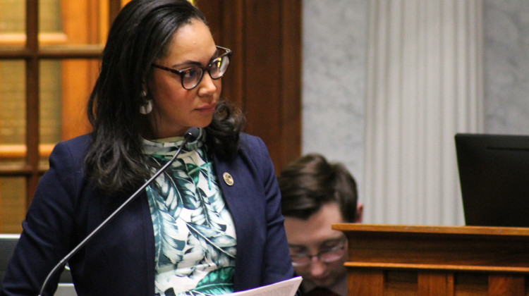 Sen. Andrea Hunley (D-Indianapolis) said paid family medical leave is necessary for teachers, but they should receive more than 20 days worth. - Lauren Chapman / IPB News