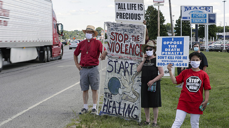 US Carries Out First Federal Execution In Nearly 2 Decades At Prison In Terre Haute