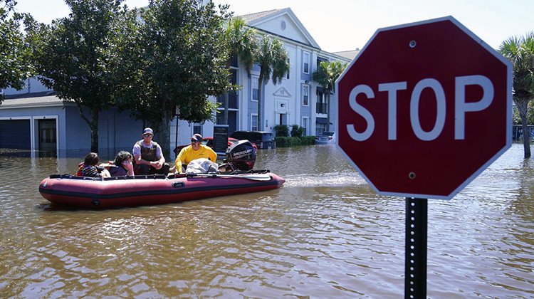 Indiana power crews helping to restore power following Hurricane Ian