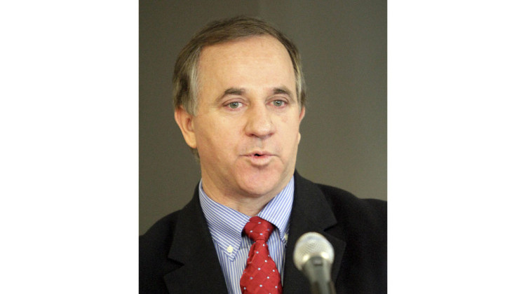 U.S. Rep. Steve Buyer, R-Ind. announces he will not seek re-election during a news conference in Indianapolis, Jan. 29, 2010. The former Indiana congressman should spend no time in prison after his insider trading conviction, his lawyers told a judge Wednesday, June 14, 2023. - AP Photo/AJ Mast, File