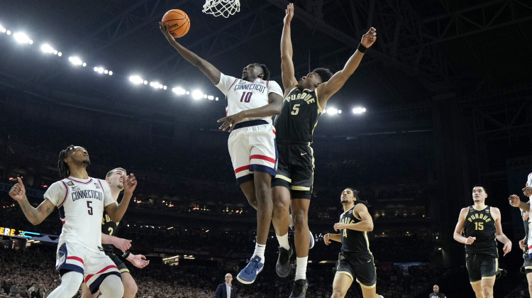 UConn defeats Purdue 75-60 to become first repeat NCAA men's basketball champion since 2007