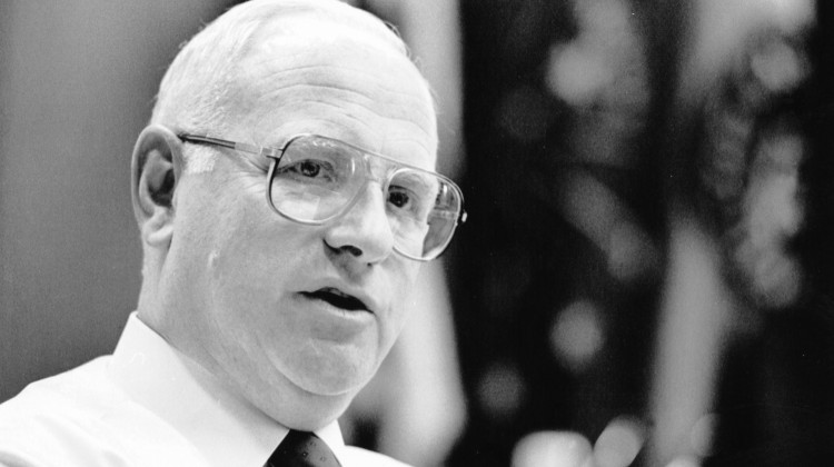 Longtime Former Purdue President Steven Beering Dies